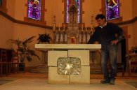 autel de l'église de Kerling lès Sierck - pierre de jaumont + bronze - 